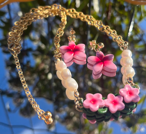 Ensemble collier Maeva + boucles d’oreilles Tipanier