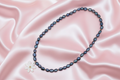 Collier Emblème - perles d'eau douce teintées