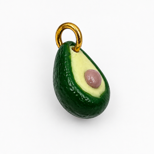 Breloque avocat, vue de côté